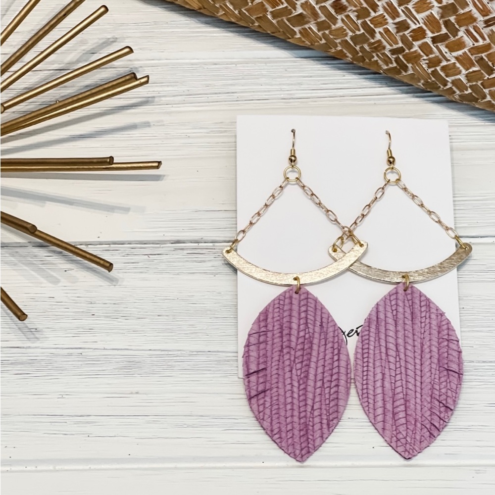 Blu Gertrude Handmade Earring